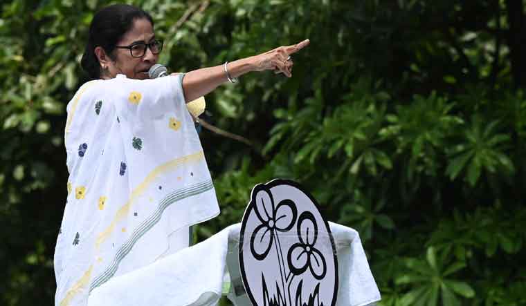 Wont Share A Single Seat With Congress Says Mamata Banerjee The Week