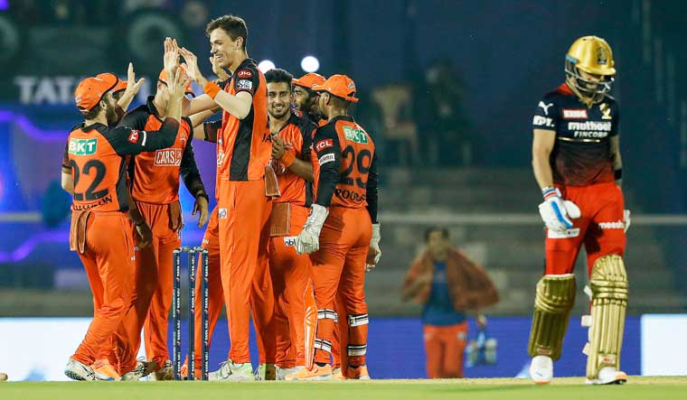 IPL Sunrisers Hyderabad Thrash Royal Challengers Bangalore By 9