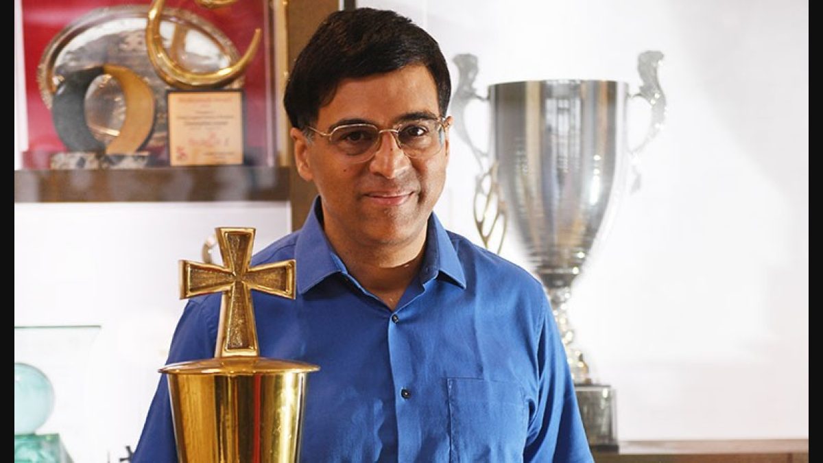 Viswanathan Anand hailed on Twitter after incredible win against Fabio  Caruana