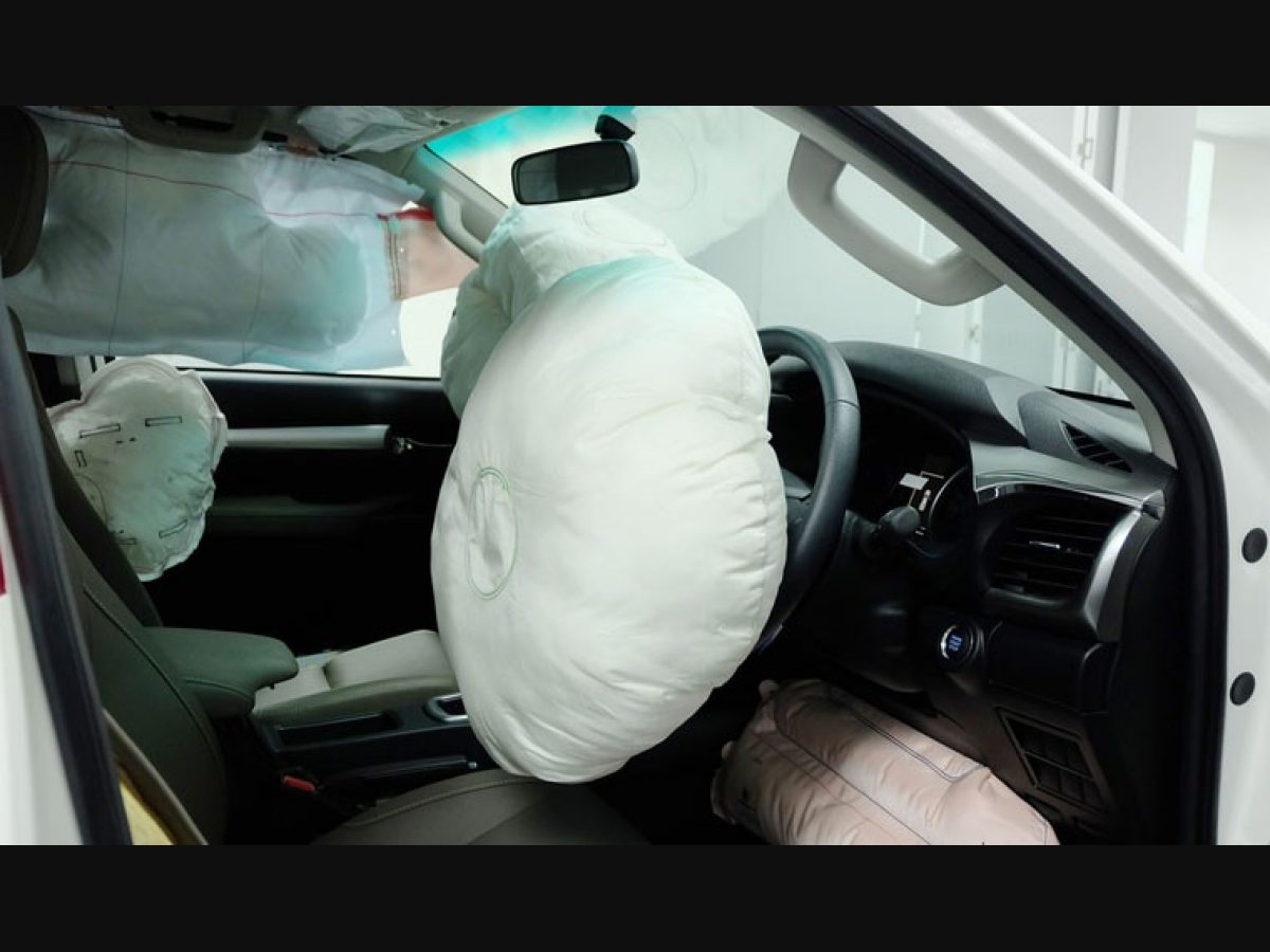 Cars that can carry 8 passengers to have at least 6 airbags: Road ministry  - The Week