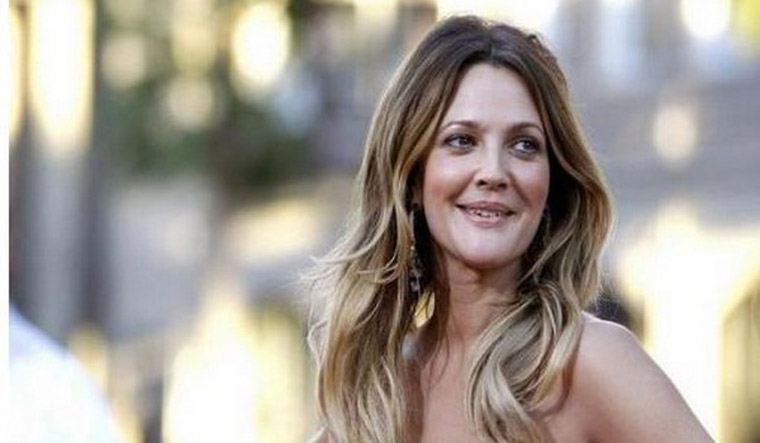 Drew Barrymore Recalls Flashing David Letterman The Week