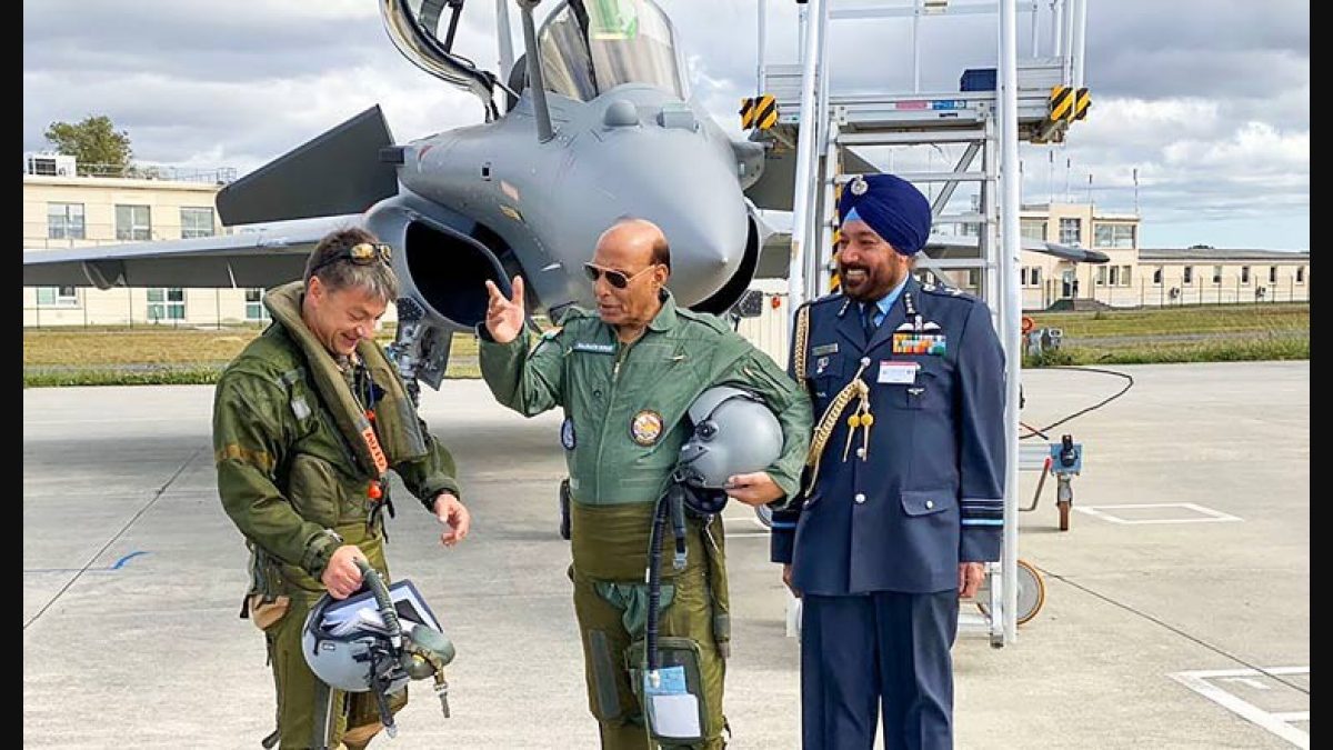 New combat uniform for IAF unveiled on Air Force Day. Details here