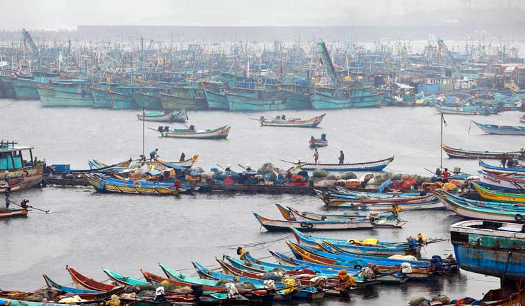 Cyclone Mandous: Severe cyclonic storm weakens, Bengaluru also to ...