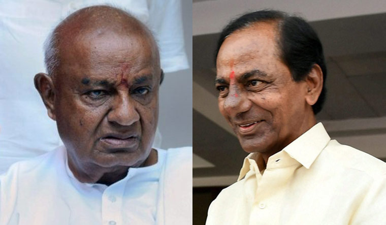 Deve Gowda speaks to KCR, extends support to form anti-BJP alliance ...