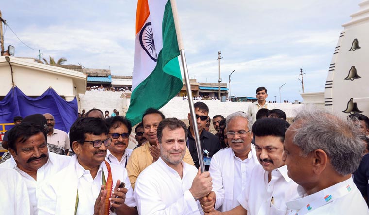 Rahul Gandhi Launches Bharat Jodo Yatra Says Bjp And Rss Attacking All Institutions The Week 0236