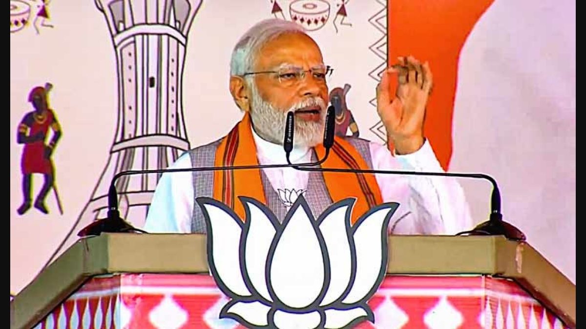 Narendra Modi: Narendra Modi accuses Congress of election scam