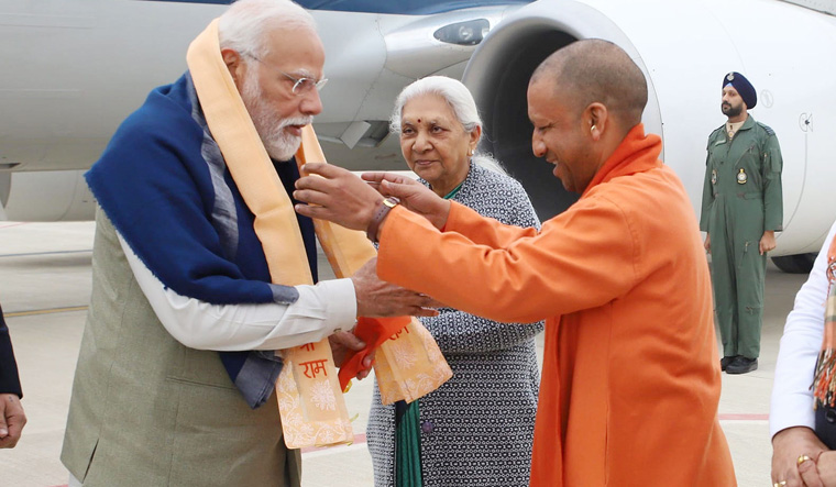 PM Modi reaches Ayodhya, conducts roadshow - The Week