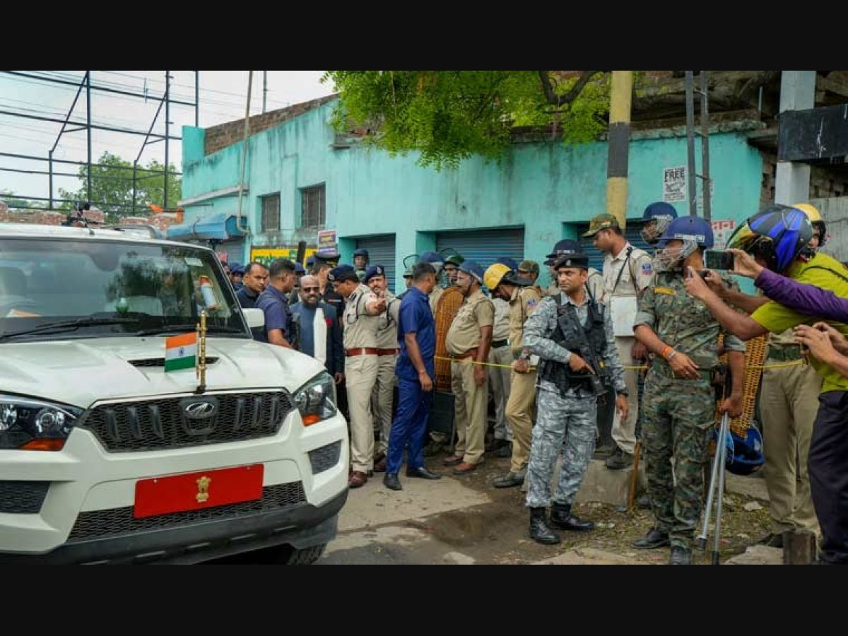 Bengal Violence : कोलकाता हाईकोर्ट की ममता सरकार को सलाह, हनुमान जयंती पर हो केंद्रीय बलों की तैनाती- Bengal Violence: Kolkata High Court advises Mamta government, deployment of central forces on Hanuman Jayanti