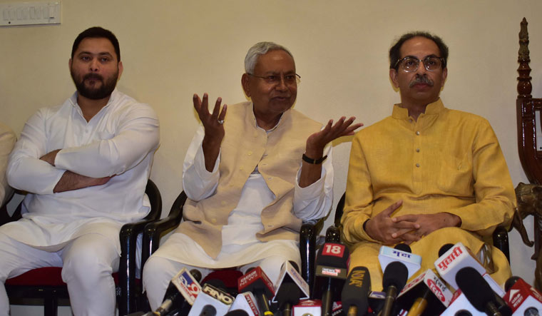 Nitish Kumar meets Uddhav, Pawar; calls for more parties to unite ...