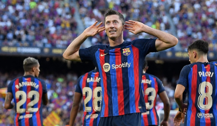 El Clasico: Will Robert Lewandowski Recover In Time? Xavi Breaks 