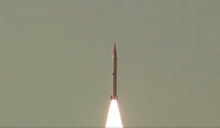 Pakistan test-fires ballistic missile Shaheen-II capable of hitting ...