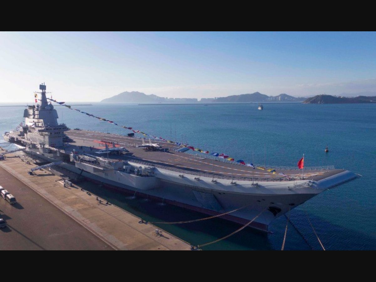 indian aircraft carrier under construction