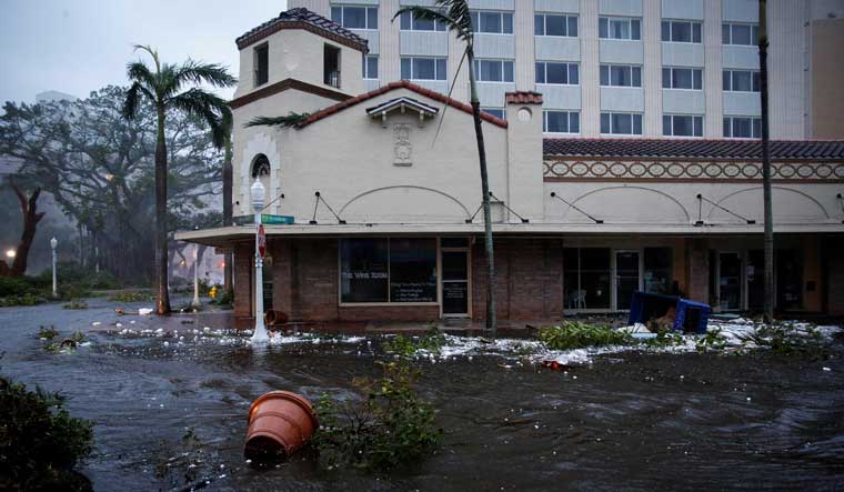 'Catastrophic' Hurricane Ian Slams Florida Coast, Leaves 2 Million ...